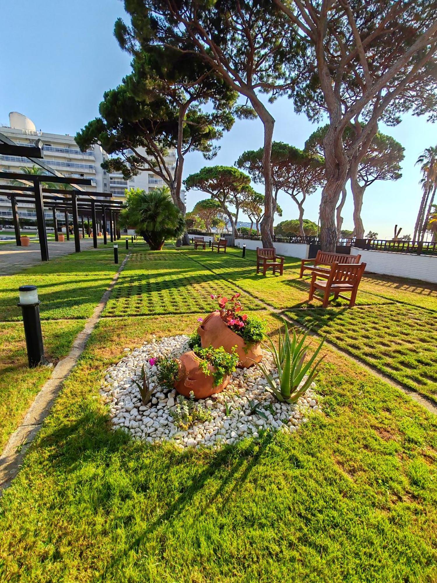 Seafront Apartment In Blanes Exterior foto